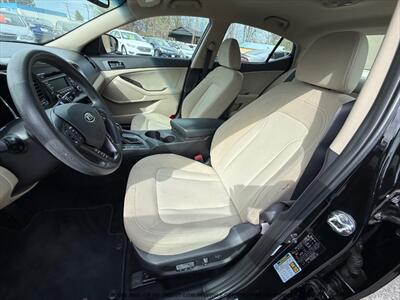 2011 Kia Optima LX - Photo 11 - Garden City, ID 83714