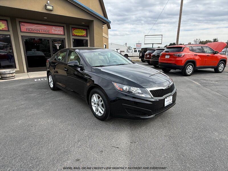 2011 Kia Optima LX   - Photo 1 - Garden City, ID 83714