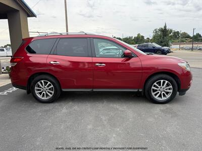 2016 Nissan Pathfinder SV V6 - Photo 8 - Garden City, ID 83714