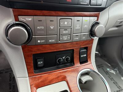 2010 Toyota Highlander Limited - Photo 29 - Garden City, ID 83714