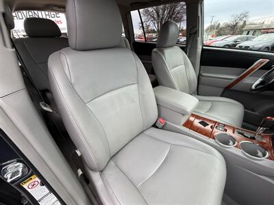 2010 Toyota Highlander Limited - Photo 22 - Garden City, ID 83714