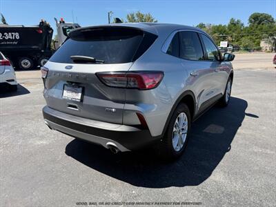 2021 Ford Escape SE - Photo 7 - Garden City, ID 83714