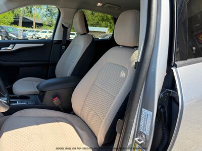 2021 Ford Escape SE - Photo 11 - Garden City, ID 83714
