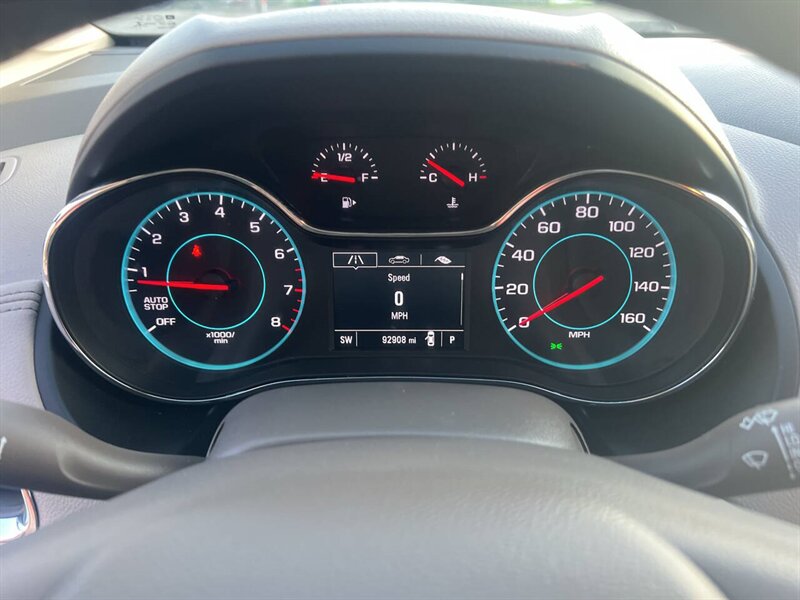 2017 Chevrolet Cruze Premier Auto 4dr Hatchback - Photo 11 - Garden City, ID 83714