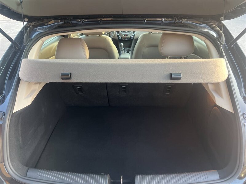 2017 Chevrolet Cruze Premier Auto 4dr Hatchback - Photo 15 - Garden City, ID 83714