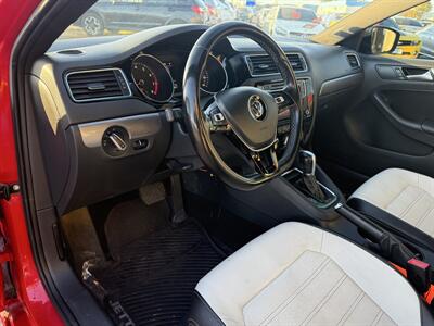 2016 Volkswagen Jetta 1.8T Sport - Photo 9 - Garden City, ID 83714