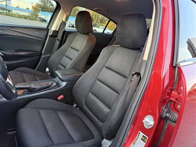 2014 Mazda Mazda6 i Sport 4dr Sedan 6A - Photo 12 - Garden City, ID 83714