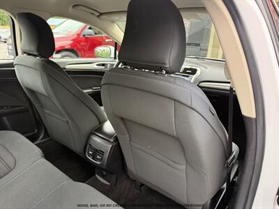 2017 Ford Fusion SE - Photo 15 - Garden City, ID 83714