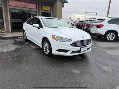 2017 Ford Fusion SE - Photo 1 - Garden City, ID 83714