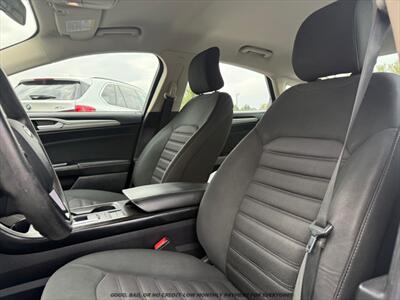 2017 Ford Fusion SE - Photo 10 - Garden City, ID 83714