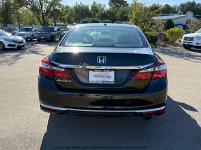 2016 Honda Accord EX-L - Photo 6 - Garden City, ID 83714