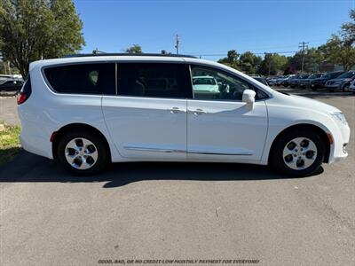 2017 Chrysler Pacifica Touring-L Plus - Photo 8 - Garden City, ID 83714