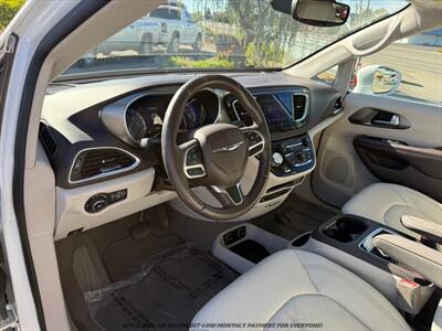 2017 Chrysler Pacifica Touring-L Plus - Photo 10 - Garden City, ID 83714