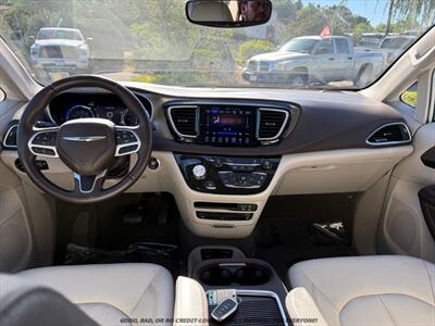 2017 Chrysler Pacifica Touring-L Plus - Photo 9 - Garden City, ID 83714