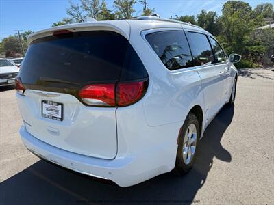 2017 Chrysler Pacifica Touring-L Plus - Photo 7 - Garden City, ID 83714