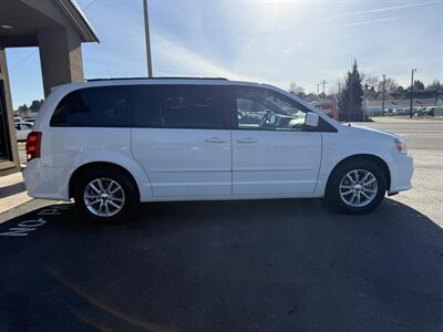 2016 Dodge Grand Caravan SXT   - Photo 8 - Garden City, ID 83714