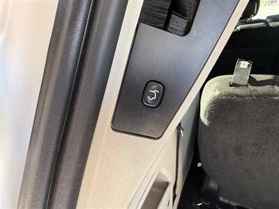 2016 Dodge Grand Caravan SXT   - Photo 34 - Garden City, ID 83714