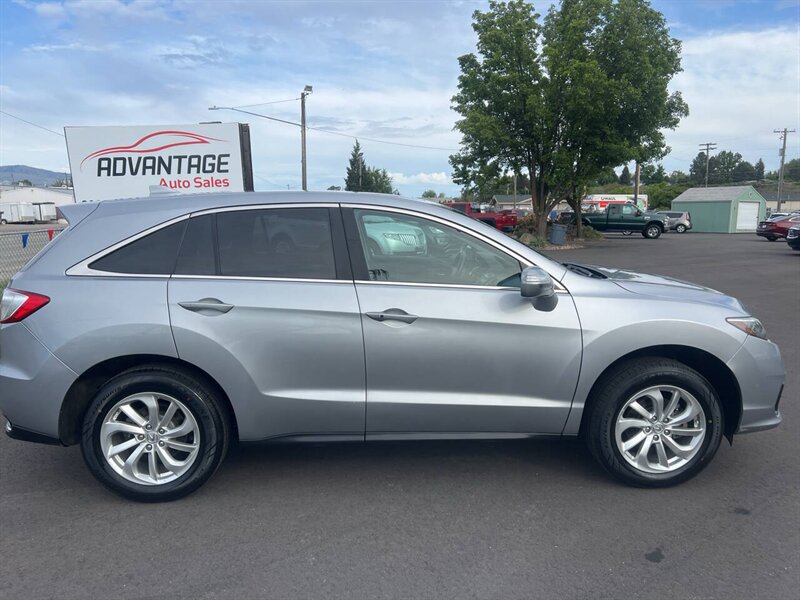 2018 Acura RDX w/Tech AWD 4dr SUV w/Technology Package - Photo 8 - Garden City, ID 83714