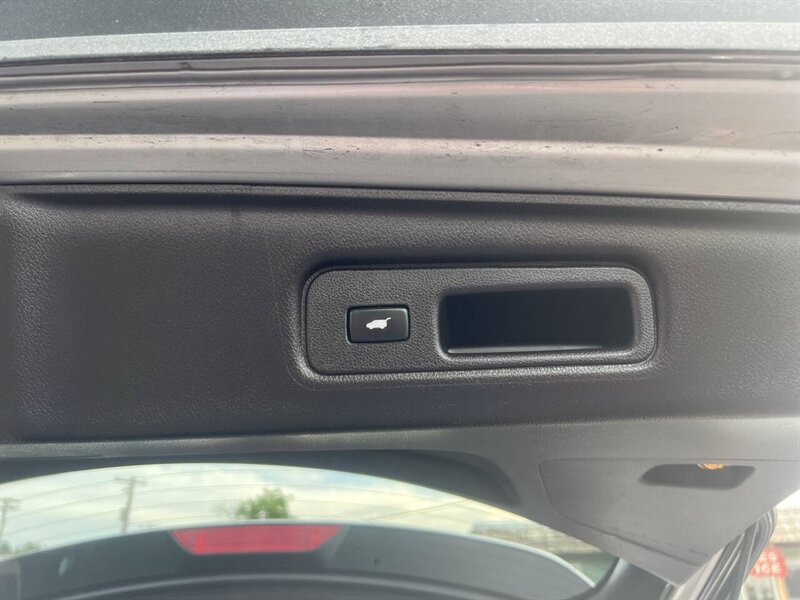 2018 Acura RDX w/Tech AWD 4dr SUV w/Technology Package - Photo 32 - Garden City, ID 83714