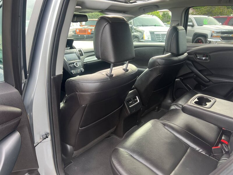 2018 Acura RDX w/Tech AWD 4dr SUV w/Technology Package - Photo 15 - Garden City, ID 83714