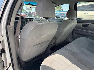 2006 Ford Taurus SE 4dr Sedan - Photo 12 - Garden City, ID 83714