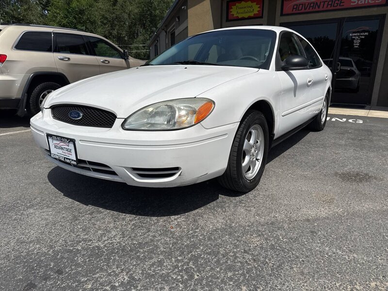 2006 Ford Taurus SE 4dr Sedan - Photo 3 - Garden City, ID 83714