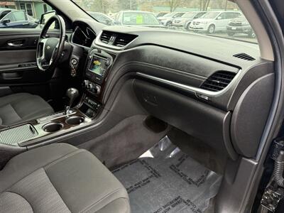 2016 Chevrolet Traverse LT   - Photo 22 - Garden City, ID 83714