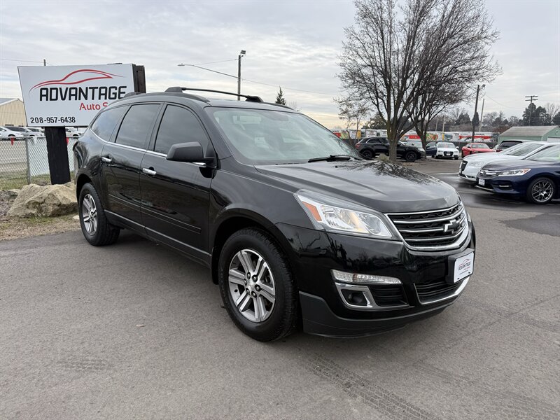 2016 Chevrolet Traverse LT   - Photo 1 - Garden City, ID 83714