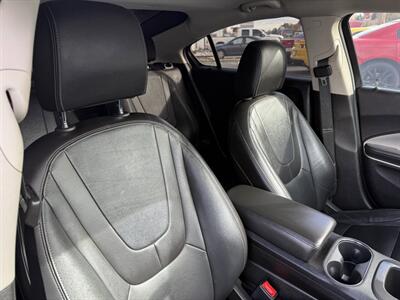2013 Chevrolet Volt Premium 4dr Hatchback   - Photo 20 - Garden City, ID 83714