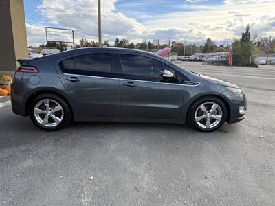 2013 Chevrolet Volt Premium 4dr Hatchback   - Photo 8 - Garden City, ID 83714