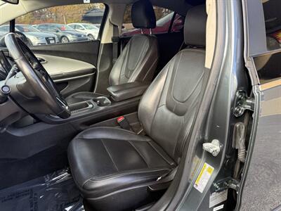 2013 Chevrolet Volt Premium 4dr Hatchback   - Photo 12 - Garden City, ID 83714