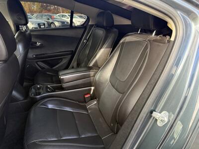 2013 Chevrolet Volt Premium 4dr Hatchback   - Photo 16 - Garden City, ID 83714