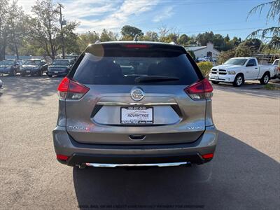 2017 Nissan Rogue SV - Photo 6 - Garden City, ID 83714