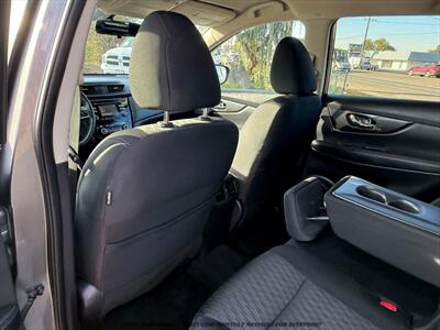2017 Nissan Rogue SV - Photo 29 - Garden City, ID 83714