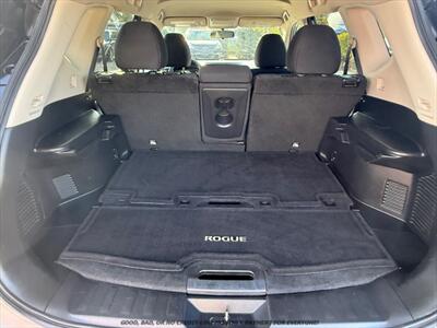2017 Nissan Rogue SV - Photo 15 - Garden City, ID 83714
