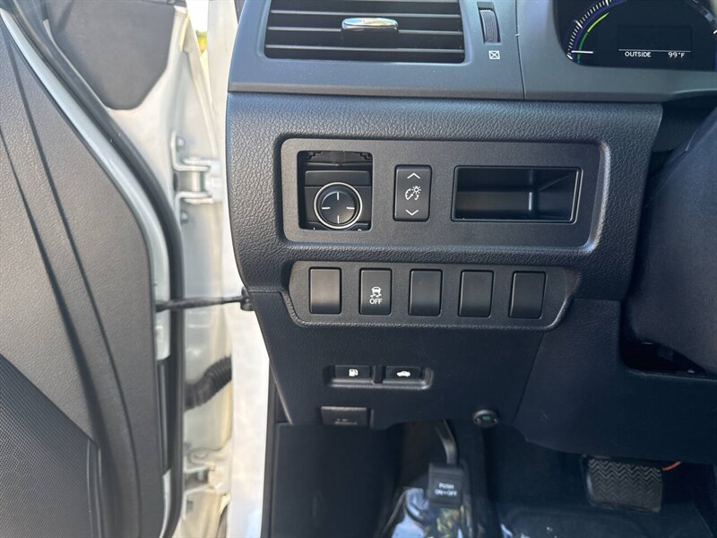 2010 Lexus HS 250h Base 4dr Sedan - Photo 24 - Garden City, ID 83714