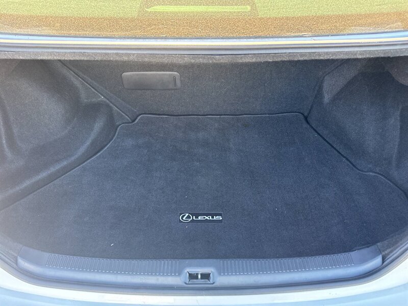 2010 Lexus HS 250h Base 4dr Sedan - Photo 16 - Garden City, ID 83714