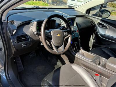 2013 Chevrolet Volt Premium - Photo 10 - Garden City, ID 83714