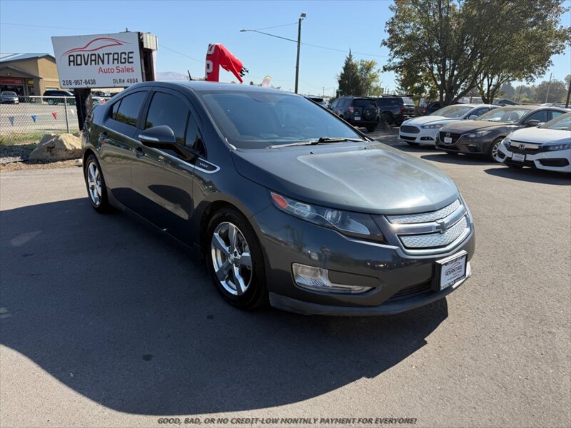 2013 Chevrolet Volt Premium   - Photo 1 - Garden City, ID 83714