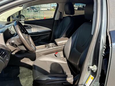 2013 Chevrolet Volt Premium - Photo 11 - Garden City, ID 83714