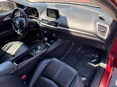 2017 Mazda Mazda3 Touring 4dr Hatchback 6A - Photo 20 - Garden City, ID 83714