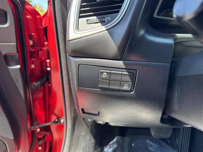 2017 Mazda Mazda3 Touring 4dr Hatchback 6A - Photo 24 - Garden City, ID 83714