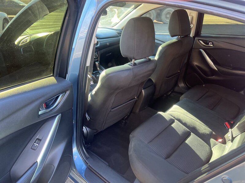 2016 Mazda Mazda6 i Sport 4dr Sedan 6A - Photo 14 - Garden City, ID 83714