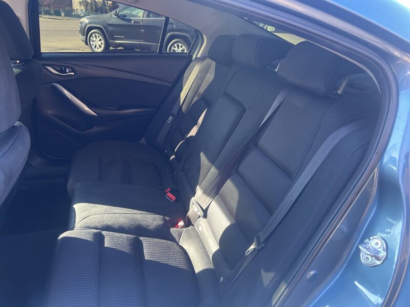 2016 Mazda Mazda6 i Sport 4dr Sedan 6A - Photo 16 - Garden City, ID 83714