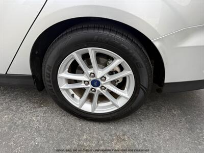 2018 Ford Focus SE   - Photo 22 - Garden City, ID 83714