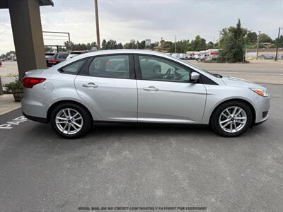 2018 Ford Focus SE   - Photo 8 - Garden City, ID 83714
