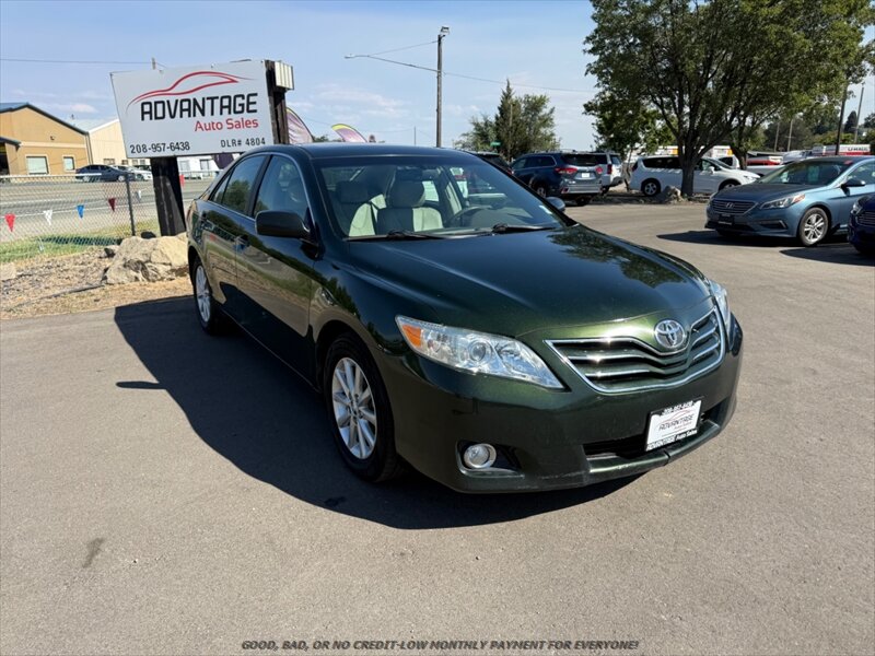 2010 Toyota Camry XLE V6  