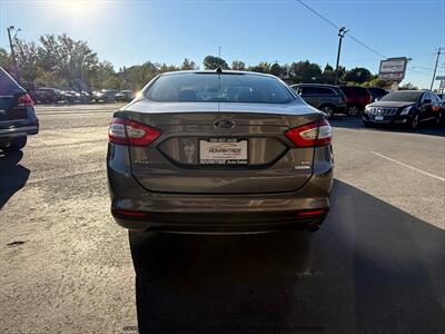 2014 Ford Fusion SE   - Photo 6 - Garden City, ID 83714