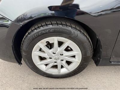 2012 Toyota Prius v Five   - Photo 21 - Garden City, ID 83714