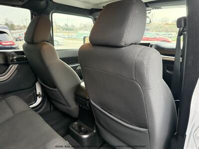 2012 Jeep Wrangler Unlimited Sport   - Photo 19 - Garden City, ID 83714